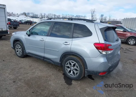 2021 Subaru Forester Premium z USA, uszkodzony, nr VIN JF2SKAJC6MH506832